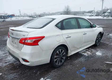 2017 Nissan Sentra Sr z USA, uszkodzony, nr VIN 3N1AB7AP0HY334441
